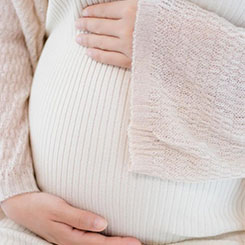 智能手机SoC市👨‍⚖️🔲场：展🇨🇨锐出货量💎同比下滑🏤📽